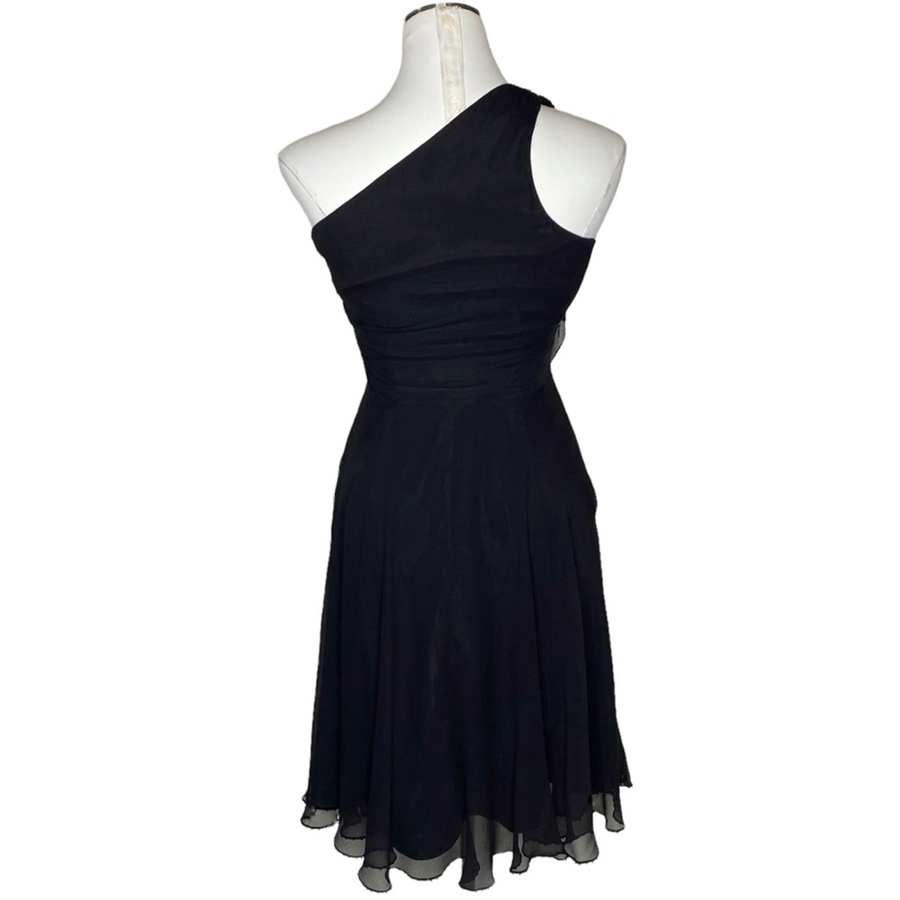 Laundry by Shelli Segal Beaded One Shoulder Cocktail Dress - Picture 3 of 11